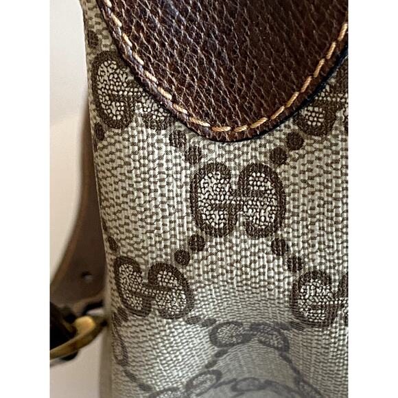 Authentic Gucci Shoulder Bag - Picture 9 of 13
